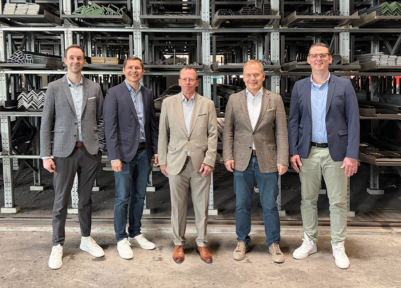 Gruppenbild Geschäftsführer P.T. Post Stahlhandel